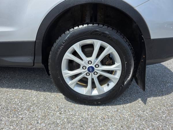 2018 Ford Escape SE 4WD - $15,988 (3760 us rt 5 Derby vt 05829)63622676684163124
