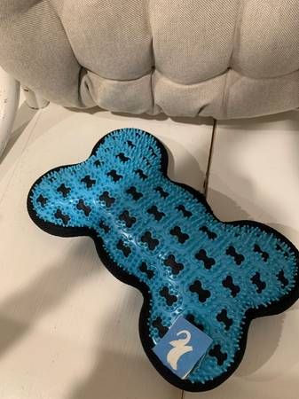 *New*  🩵Dog 🐕 Toy 💙🐾 1