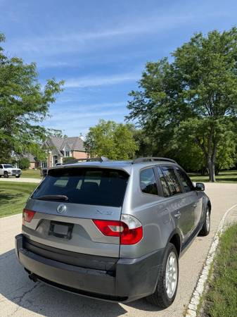 2004 BMW X3 AWD - $2,600 (Hawthorn Woods)63618847046657123