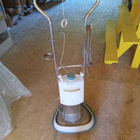 Electrolux Professional Floor Pro Heavy Duty Carpet Shampooer Scrubber 1