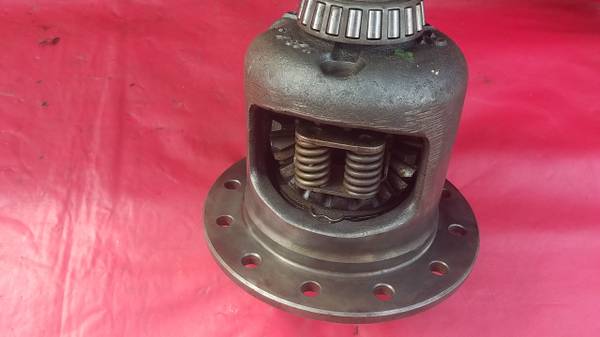 71 and newer 12 bolt possi chunk 28 spline axcel 1