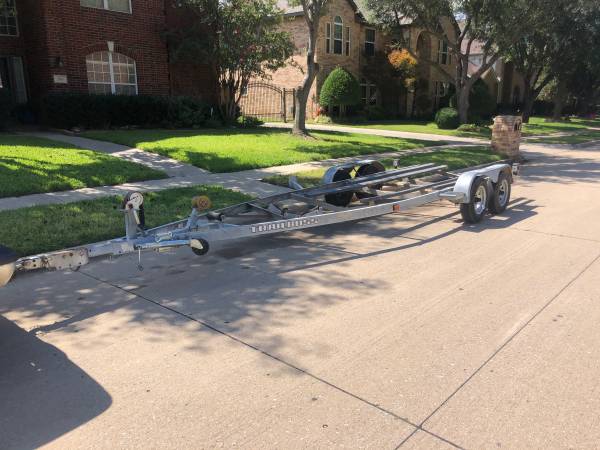 Dual axle boat trailer 1