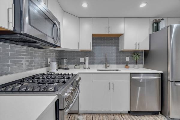 $2,800 / 1br - 632ft2 - Charlestown – Corto Plazo, Amueblado 1BR + Estudio (Boston)63690755611009123