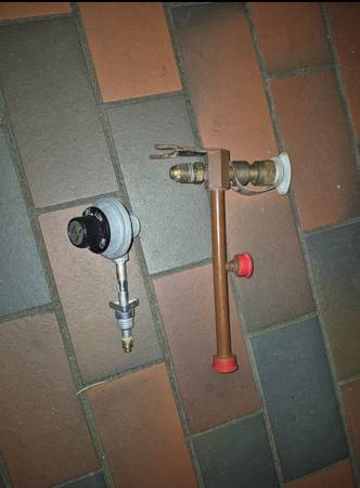 Propane Connection Tree/Splitter $10 and  Portable BBQ regulator, 1