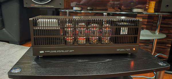 Luxman Luxkit A3600 Vacuum Tube Amplifier 1