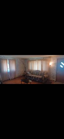 $650 / 1br - Room for Rent $650 (Waukegan)63959741186691120