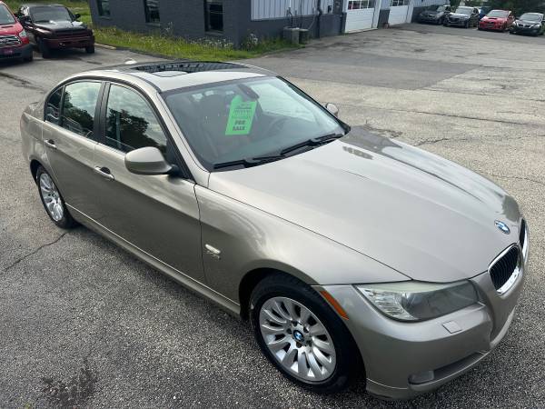 2009 BMW 328i xDrive AWD sedán con CUERO MARRÓN - $8,000 (Canonsburg)63625194210945121