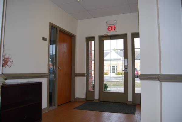 $465 / 100ft2 - Class A West End Spacious Window Corner Office, All Included (Innsbrook)64027112711043123