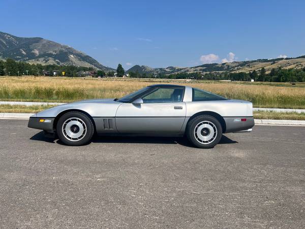 1985 Corvette 1