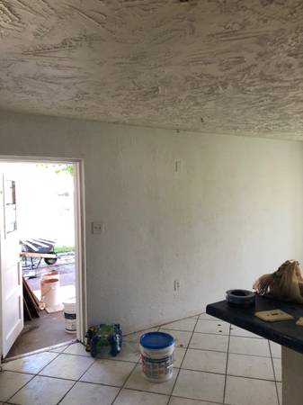 $2,000 / 3br - 3 Habitaciones/1 Baño/1 Sala familiar (Sunland Gardens/Fort Pierce)63799684693891123