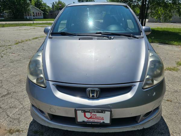 2008 HONDA FIT - $2,999 (ZION ILLINOIS)63618665396353121