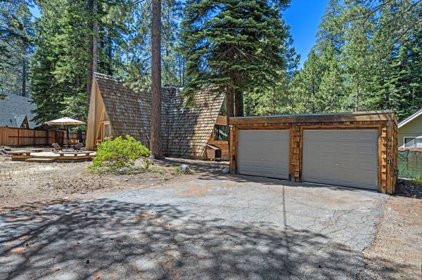 $3,495 / 3br - 1443ft2 - September West Shore Tahoe | Modern AA Frame Near Lake (Homewood - West Shore Tahoe)63668028405633121