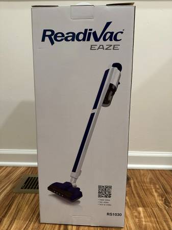 ReadiVac EAZE Cordless Stick Vac 1