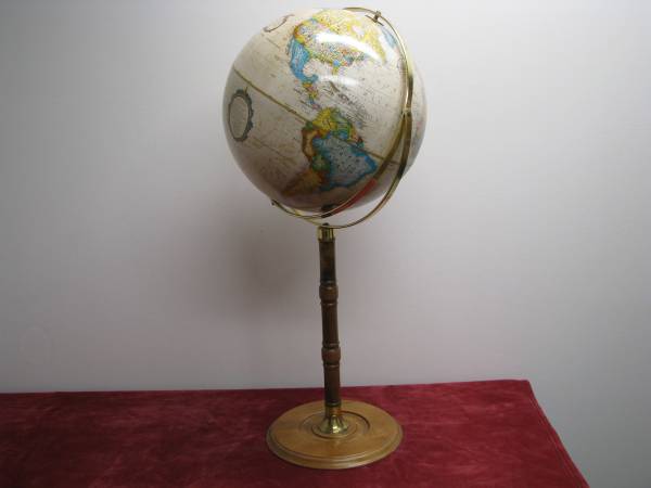 WORLD GLOBE - Floor Model - 16" Globe - Excellent Condition 1