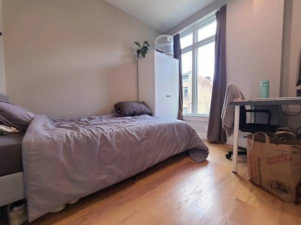 $3,295 / 2br - ✨✨DREAM APT ON BUSHWICK/WILLIAMSBURG BORDER✨✨ LAUNDRY, ROOF + GYM! ✨ (BUSHWICK)63862608800515123