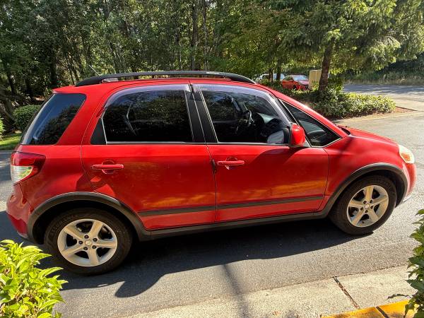 2008 Suzuki SX4 AWD, solo 114 mil millas - $4.499 (Lynnwood)63470766565891122