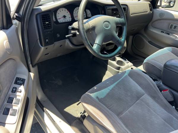 2003 Toyota Tacoma PreRunner V6 - Photo 13