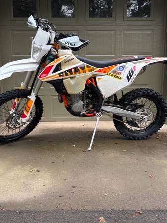 KTM 450 dual-sport exc 6days edition