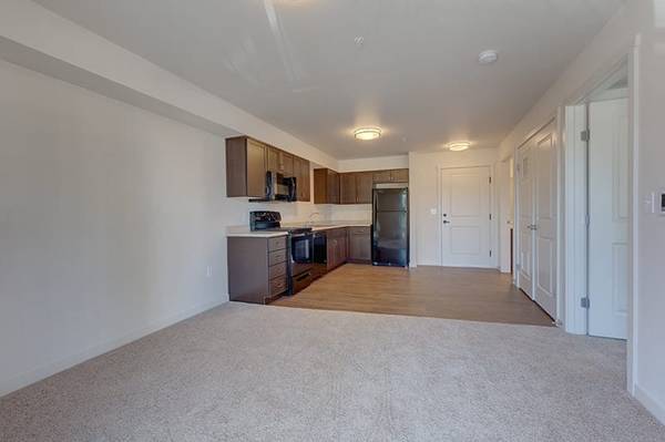 1 Bed, in Mill Creek WA, Located Near Bus Line 1