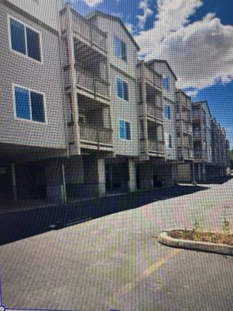$956 / 2br - Outlook Apartments63689276691715120