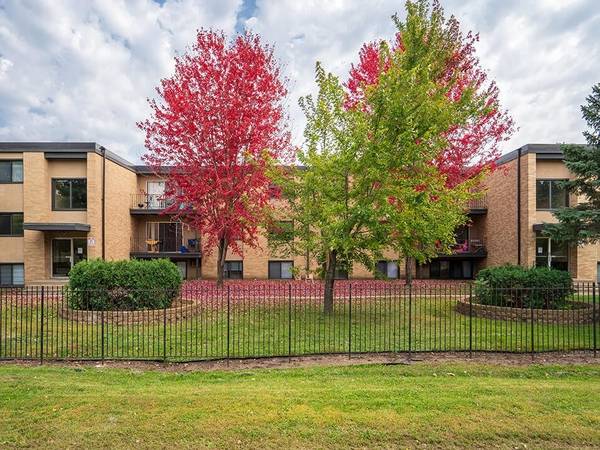 $1,165 / 1br - 600ft2 - Affordable 1BR – Call for Fall Special Info (6624 West Broadway Avenue, Brooklyn Park, MN, USA, Brooklyn)64003960414082122