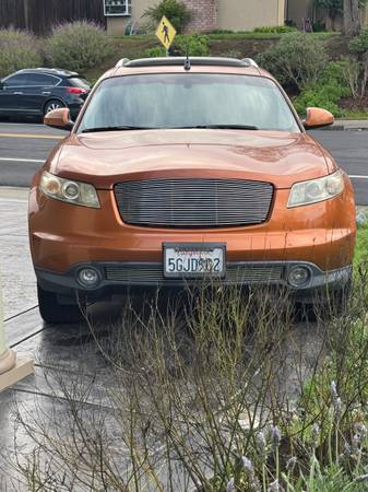 2004 infinity FX35 1