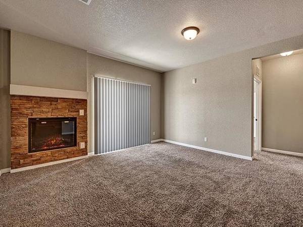 $1,899 / 1br - 843ft2 - Stainless Steel Appliances, Public Parks Nearby, Breathtaking Views (1465 Red Hawk Drive)63920603591427123