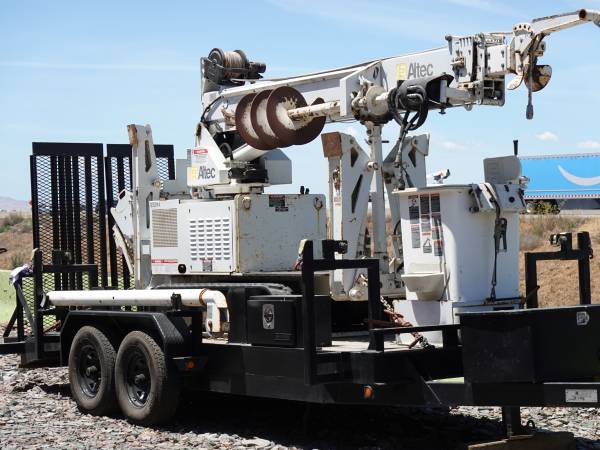 pole barn drill derrick digger bucket truck 1