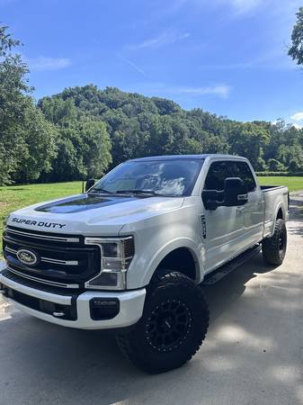 2022 Ford F-250 Platinum - $75,000 (Nashville)63624936125441121