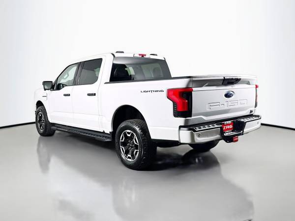 2022 Ford F-150 Lightning XLT - $34,995 (_Ford_ _F-150 Lightning_ _Truck_)63441859058691122