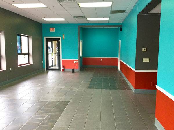 $2,100 / 1870ft2 - Keene NH -$2,100 / 1870 + Sq Ft - Commercial + Office Space (Keene)63931787326595121