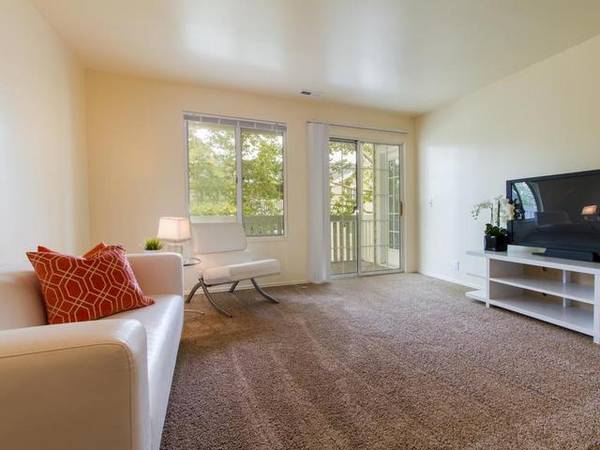 $1,350 / 1br - 684ft2 - Aire Acondicionado, Balcónes/Patios Privados, Programa de Referidos para Residentes63670937548675122