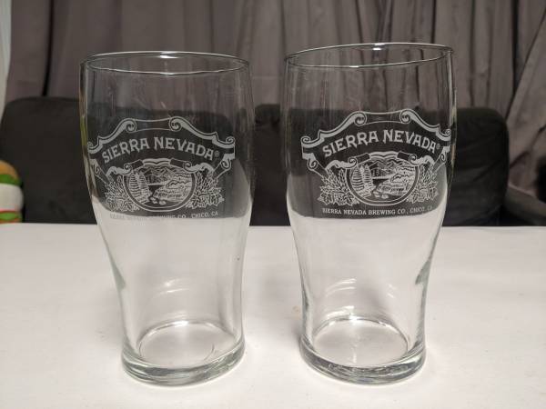 Like new 2 SIERRA NEVADA BREWING Co BEER GLASS 16oz 1