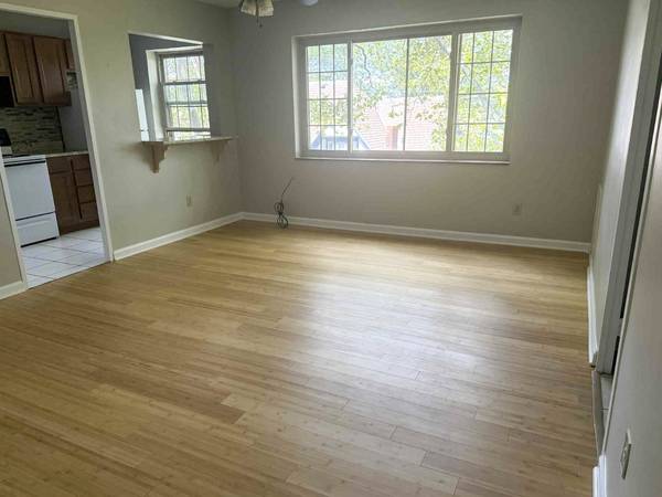 $1,499 / 1br - 🏡 Regency Court – Prime Location in Pittsburgh! 🏡 (Shadyside, Pittsburgh)64013533066754123