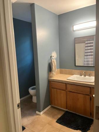 $550 / 1br - Private Bath + Comfortable Room in Mosier for $55063914740906242121
