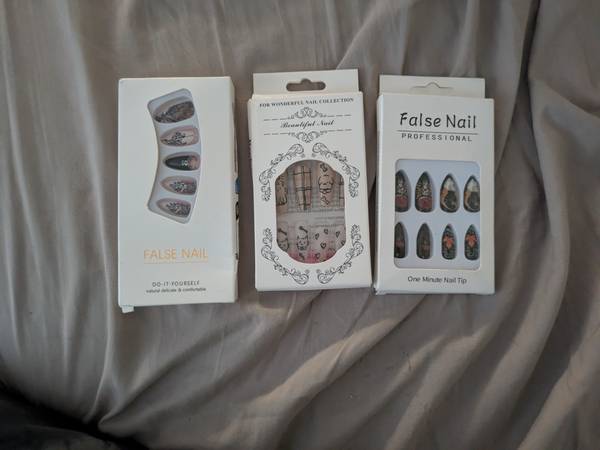 False Nails 1
