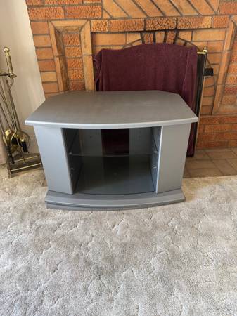 Entertainment Center Swivel Stand 1