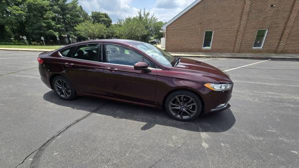 Ford fusion SE - $7,200 (Germantown)63435270324867122
