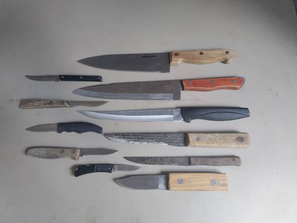 Eleven Knives 1