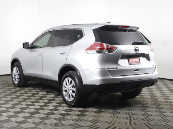 2015 Nissan Rogue S - $13,995 (_Nissan_ _Rogue_ _Sedan_)63441756356737122