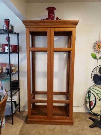 OAK   CHINA CABINET 1