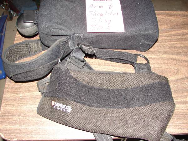 Arm & Shoulder Sling 1