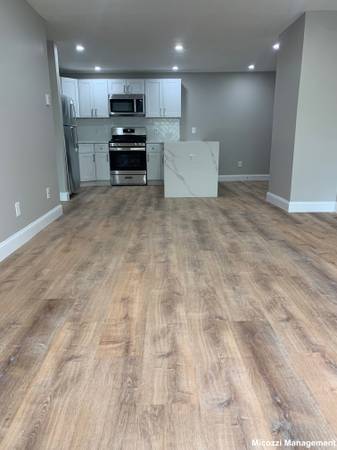 $2,495 / 1br - *SIN COMISIÓN* Reforma completamente nueva, calefacción/agua caliente/estacionamiento incluidos *1 DE OCTUBRE* (Medford)63699507022849124