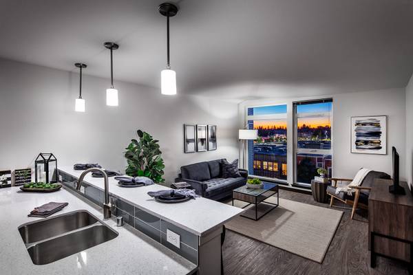 $2,195 / 1br - 627ft2 - Semi Private Balcony/Patios, Window Coverings, 1BD 1BA (8612 Palatine Avenue North, Seattle, WA)63866941447041124