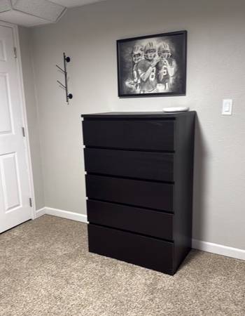 IKEA Malm 6-Drawer Chest 1