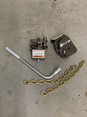 Blue Ox Rotating Latch for SwayPro, 6" Frame 1
