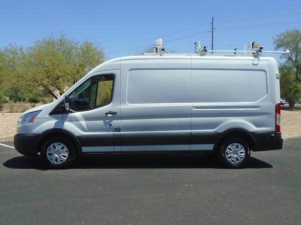 2017 FORD TRANSIT T-250 DIÉSEL TECHO MEDIO CAMIÓN DE CARGA CON ESTANTES - $21.99563441067375363121