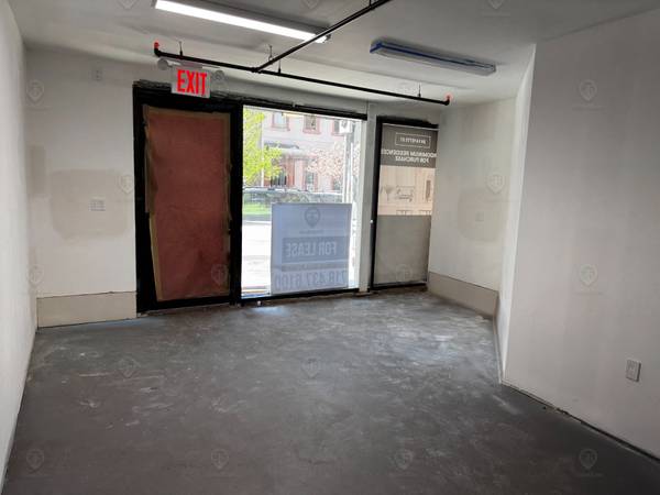 $5,000 / 2000ft2 - En alquiler | Instalación comunitaria recién renovada con fachada de vidrio (Brooklyn)63854290570753121