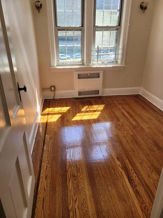 $3,000 / 3br - 1200ft2 - 59TH STREET AND 47TH AVE 3 BEDROOMS TWO FLOOR  NEAR #7 TRAIN (WOODSIDE)64033631686529124