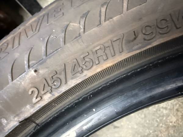 245/45/17 Bridgestone RFT (1 Only) $60.00 1